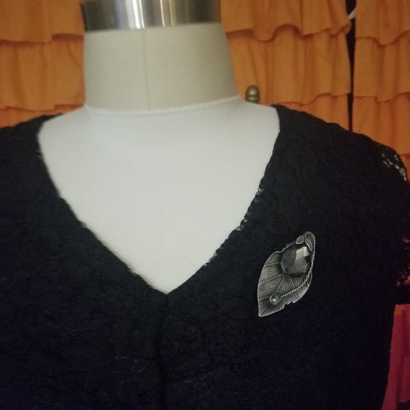 Swarovsk Crystal Maple Leaf Brooch/Necklace - Gray - Picture 7 of 10